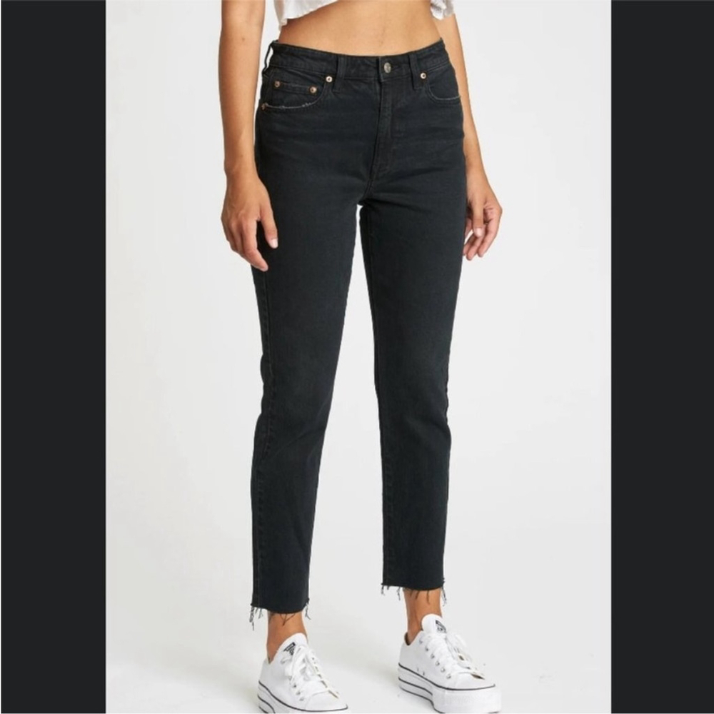 Daily Driver High Rise Skinny Straight Black Jeans Size 25